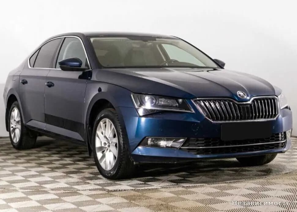 Skoda Superb 2018 с пробегом — фото 3
