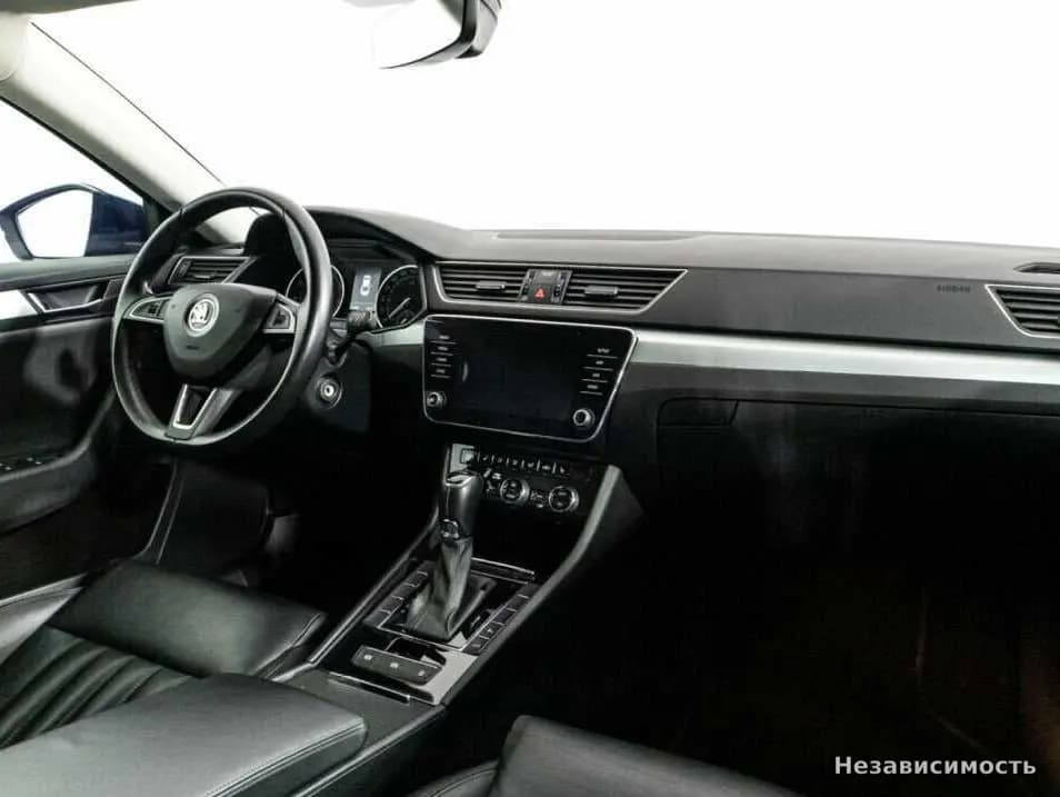 Skoda Superb 2018 с пробегом — фото 9