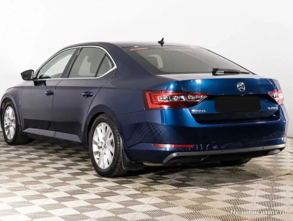 Skoda Superb 2017 с пробегом — фото 7