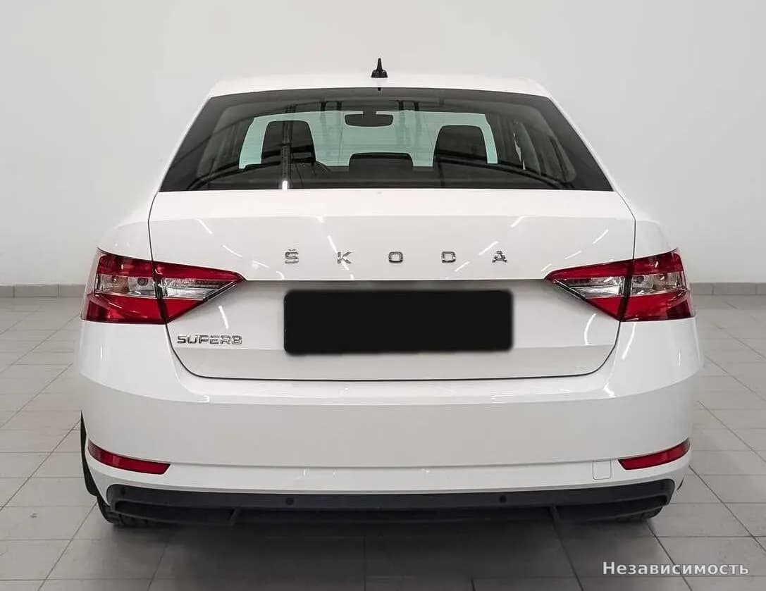 Skoda Superb 2020 с пробегом — фото 7