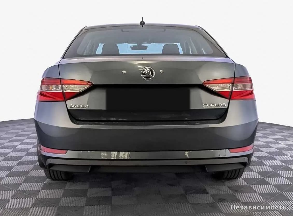 Skoda Superb 2019 с пробегом — фото 6