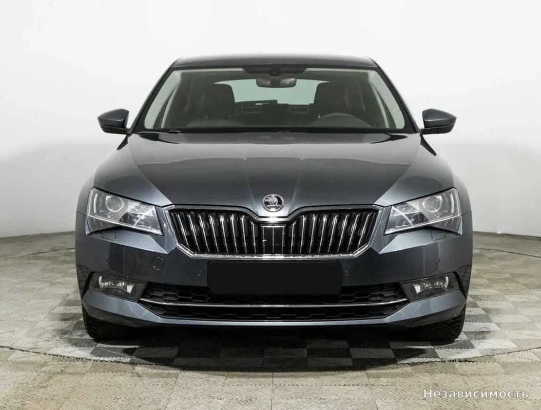 Skoda Superb 2019 с пробегом — фото 2