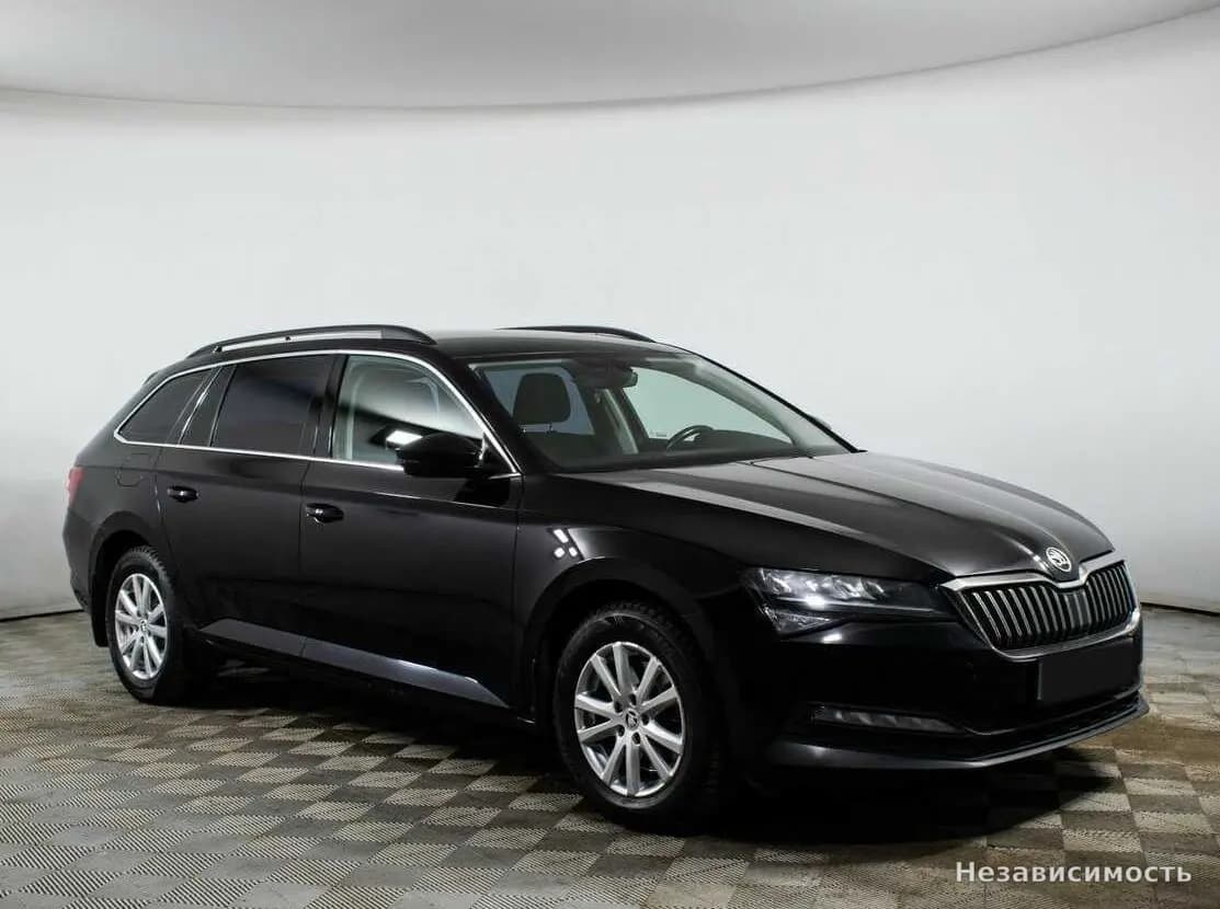 Skoda Superb 2020 с пробегом — фото 3