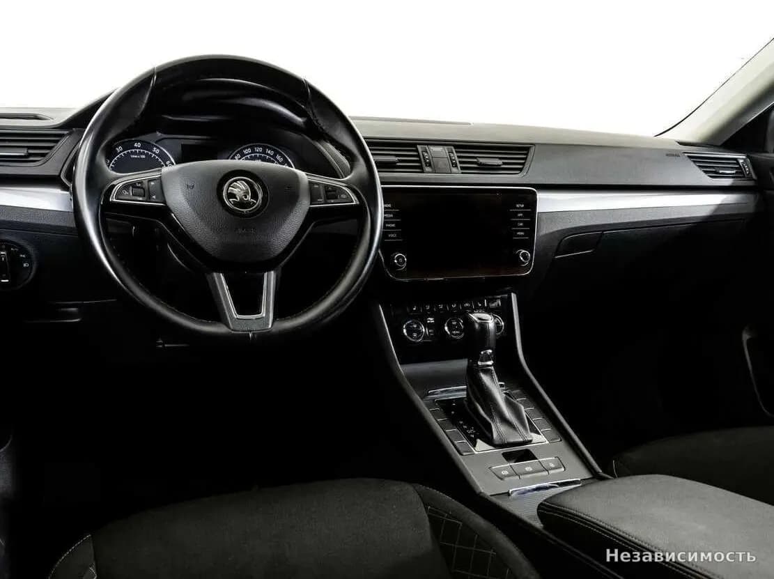 Skoda Superb 2018 с пробегом — фото 9