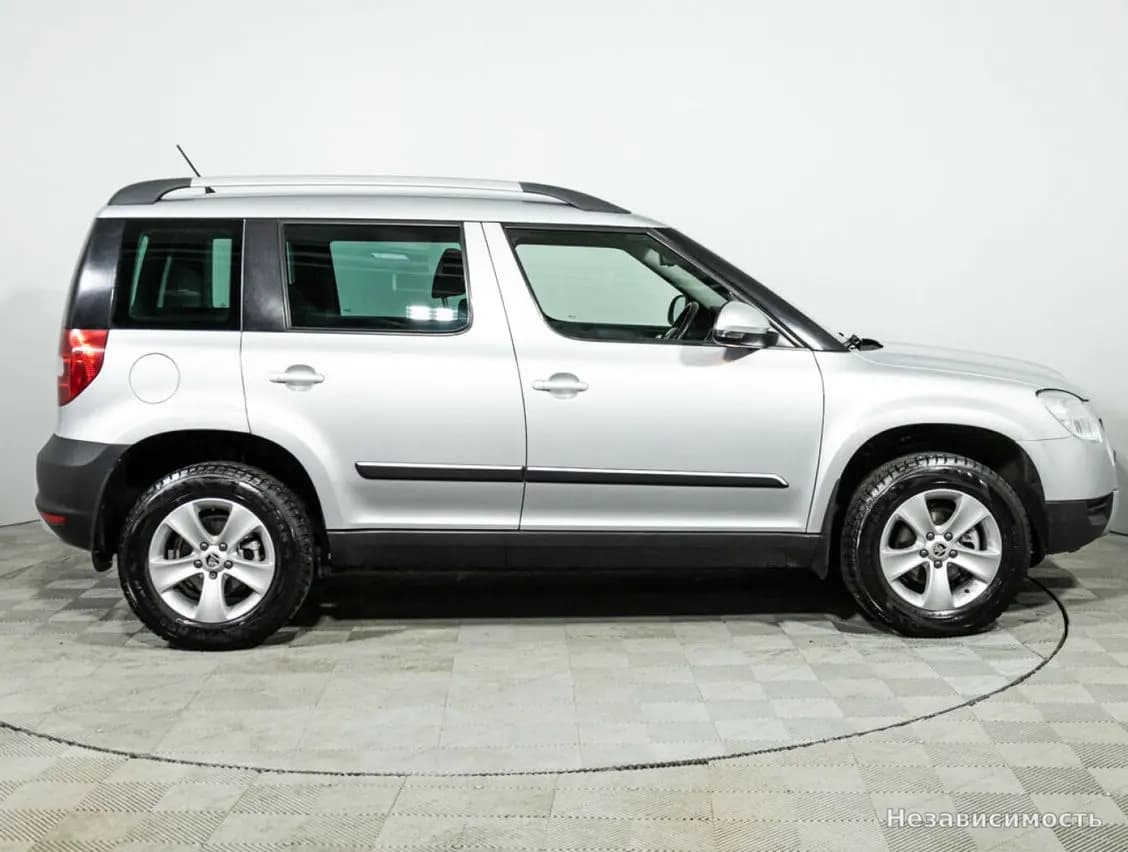 Skoda Yeti 2013 с пробегом — фото 4