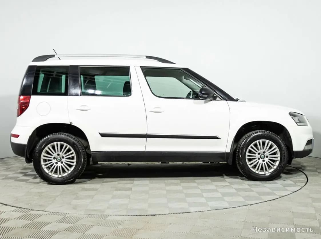 Skoda Yeti 2015 с пробегом — фото 4
