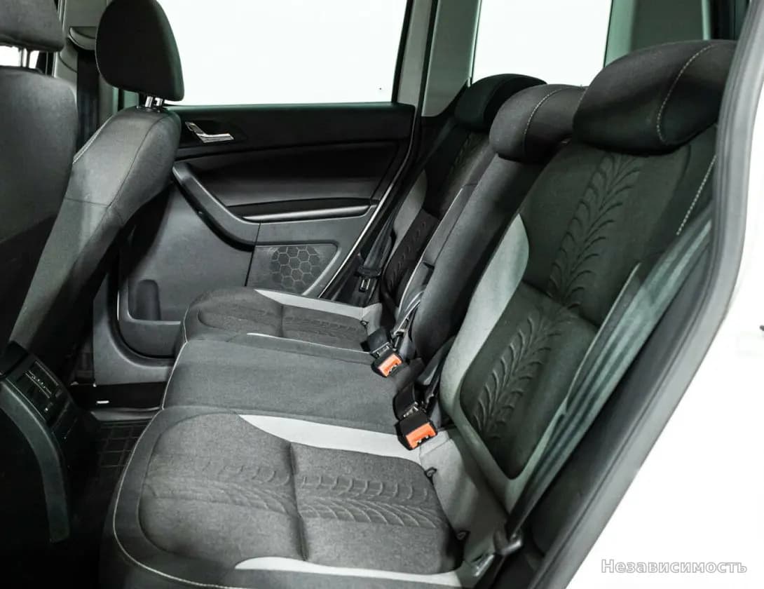 Skoda Yeti 2015 с пробегом — фото 10