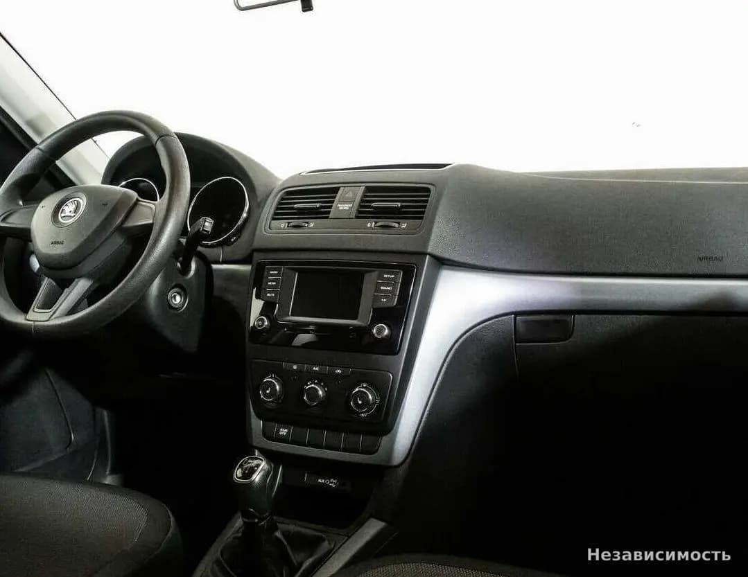 Skoda Yeti 2017 с пробегом — фото 9