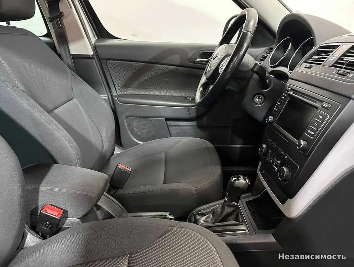 Skoda Yeti 2014 с пробегом — фото 10