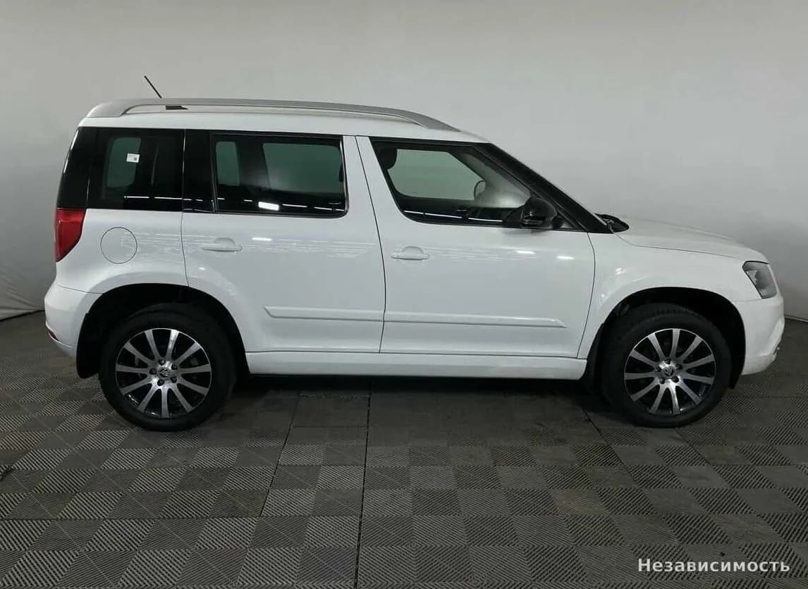 Skoda Yeti 2017 с пробегом — фото 4