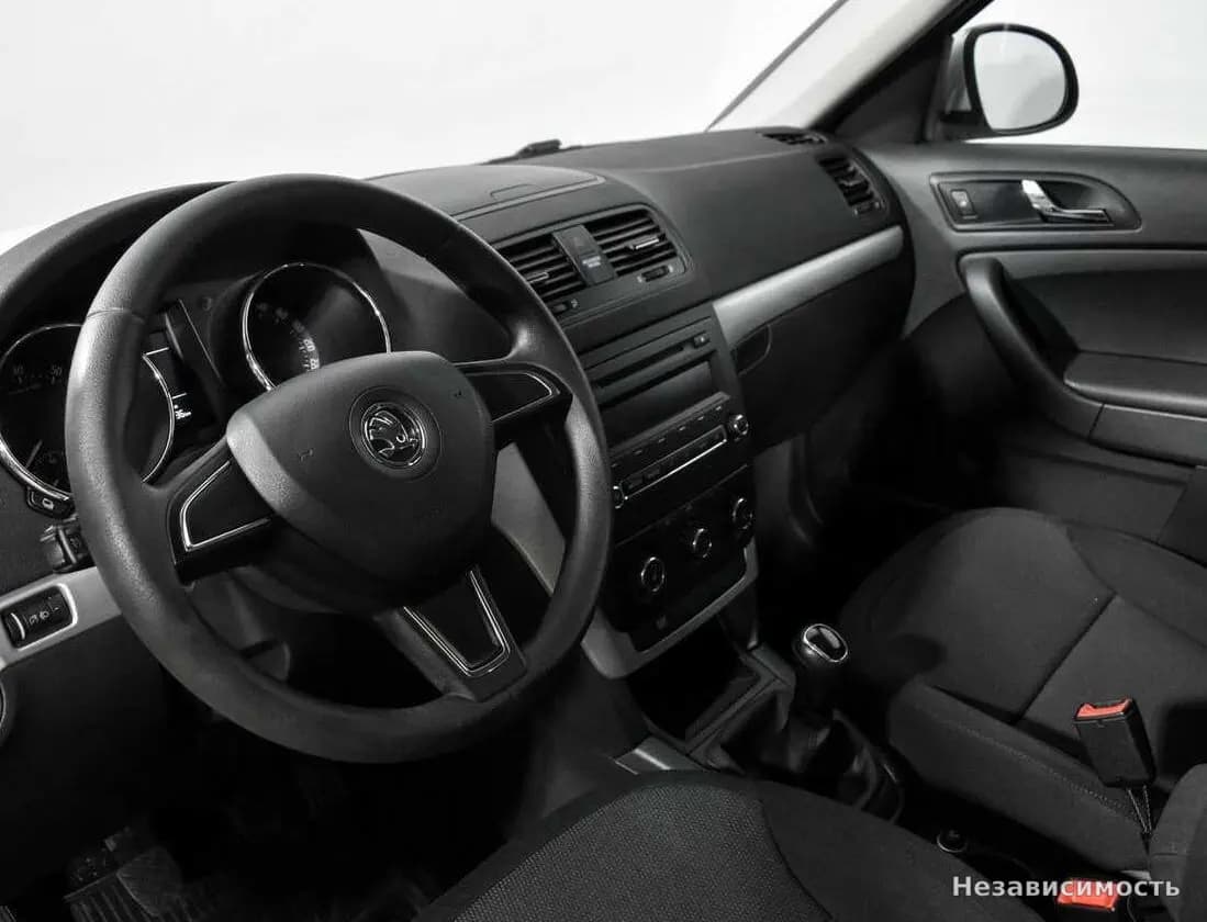 Skoda Yeti 2015 с пробегом — фото 9