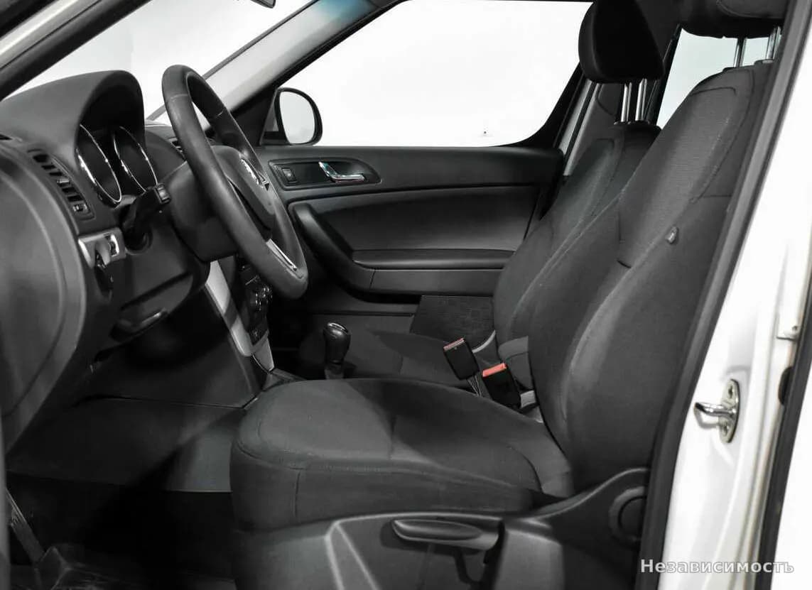 Skoda Yeti 2015 с пробегом — фото 10
