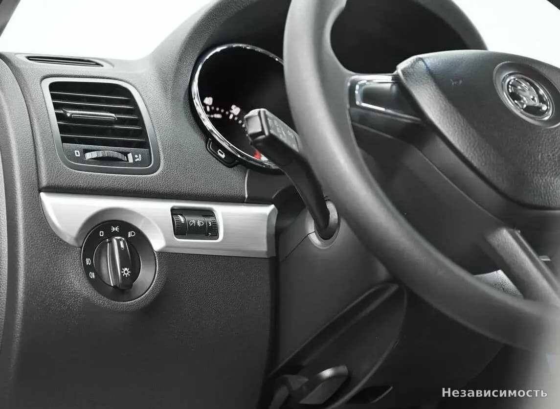 Skoda Yeti 2017 с пробегом — фото 10
