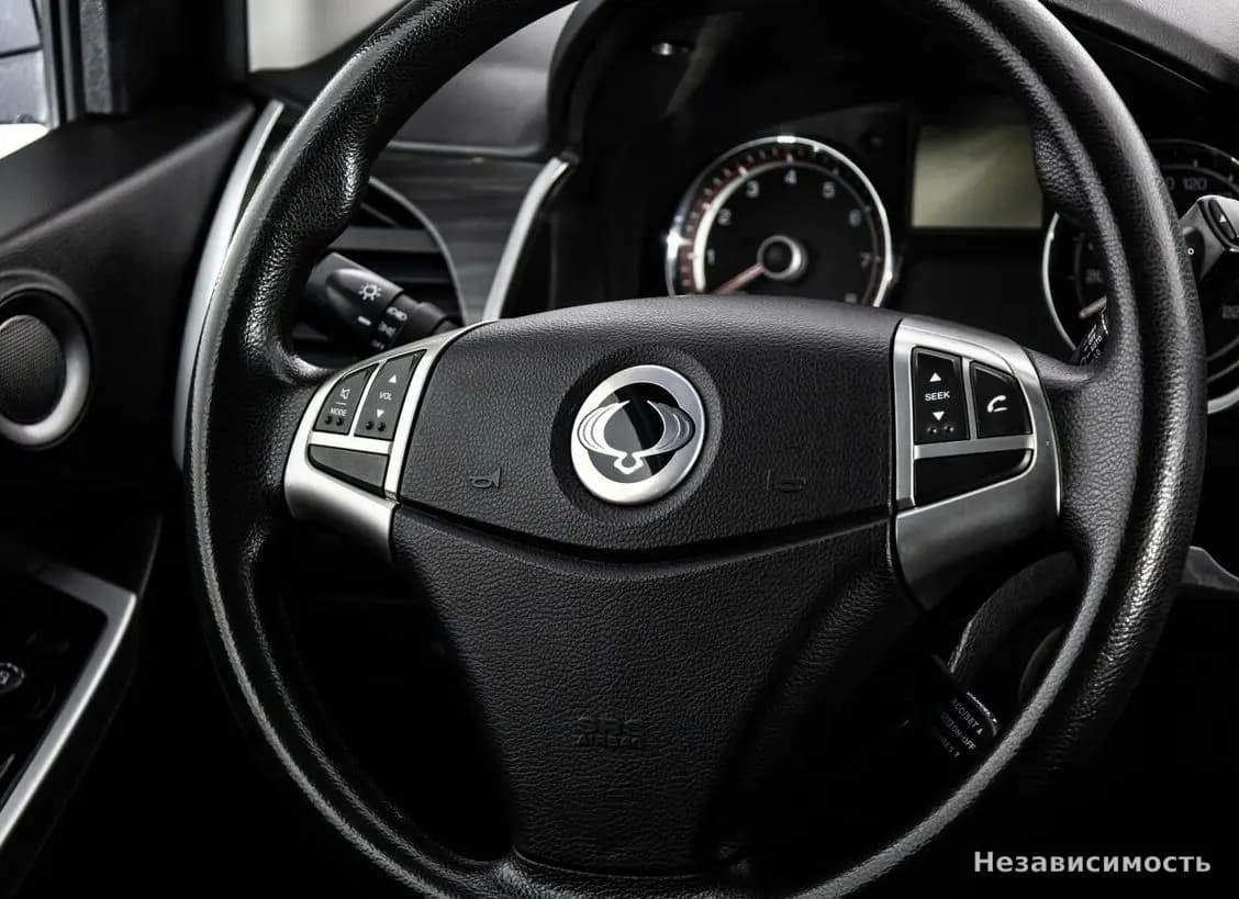 SsangYong Actyon 2014 с пробегом — фото 9
