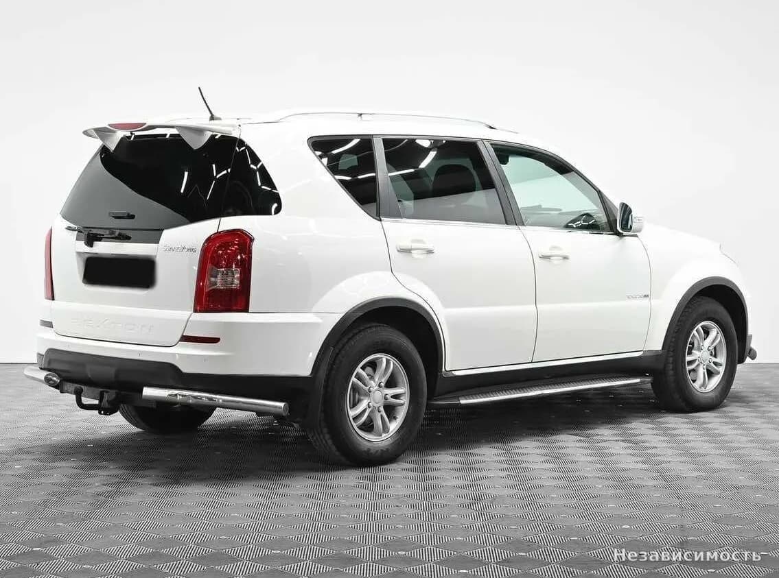 SsangYong Rexton 2013 с пробегом — фото 2