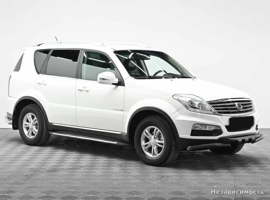 SsangYong Rexton 2013 с пробегом — фото 3
