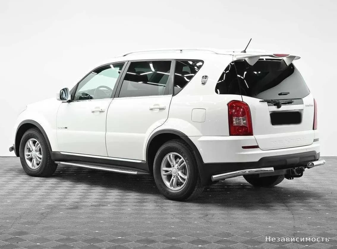 SsangYong Rexton 2013 с пробегом — фото 4