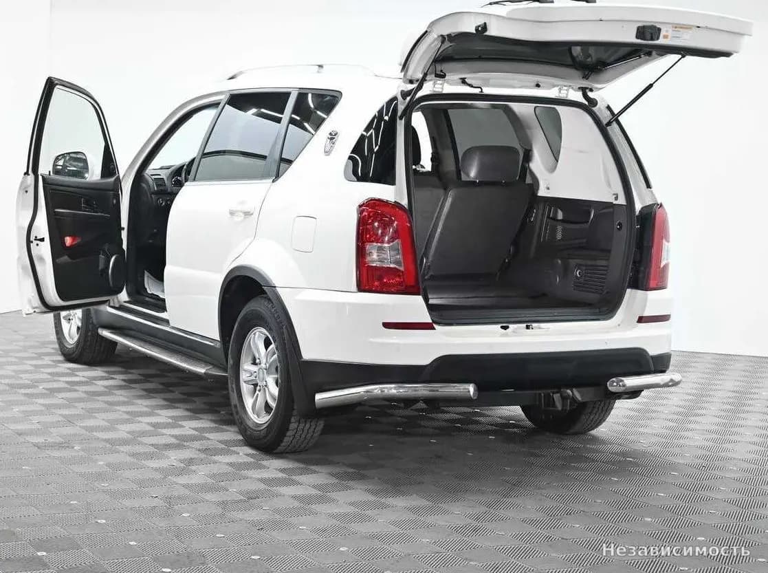 SsangYong Rexton 2013 с пробегом — фото 5