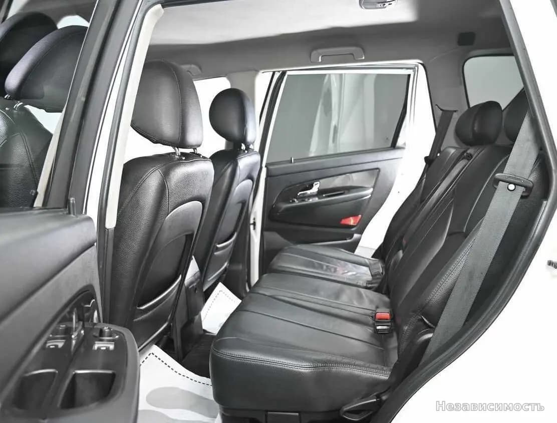 SsangYong Rexton 2013 с пробегом — фото 6