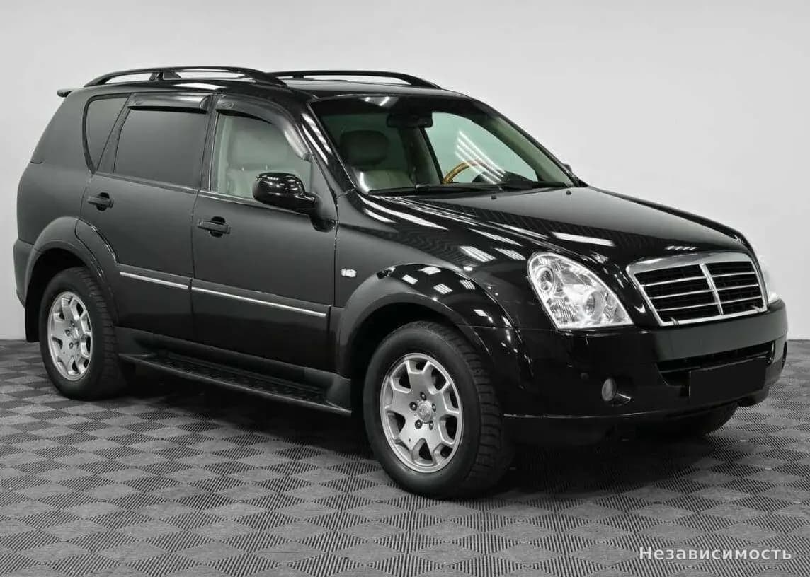 SsangYong Rexton 2012 с пробегом — фото 3