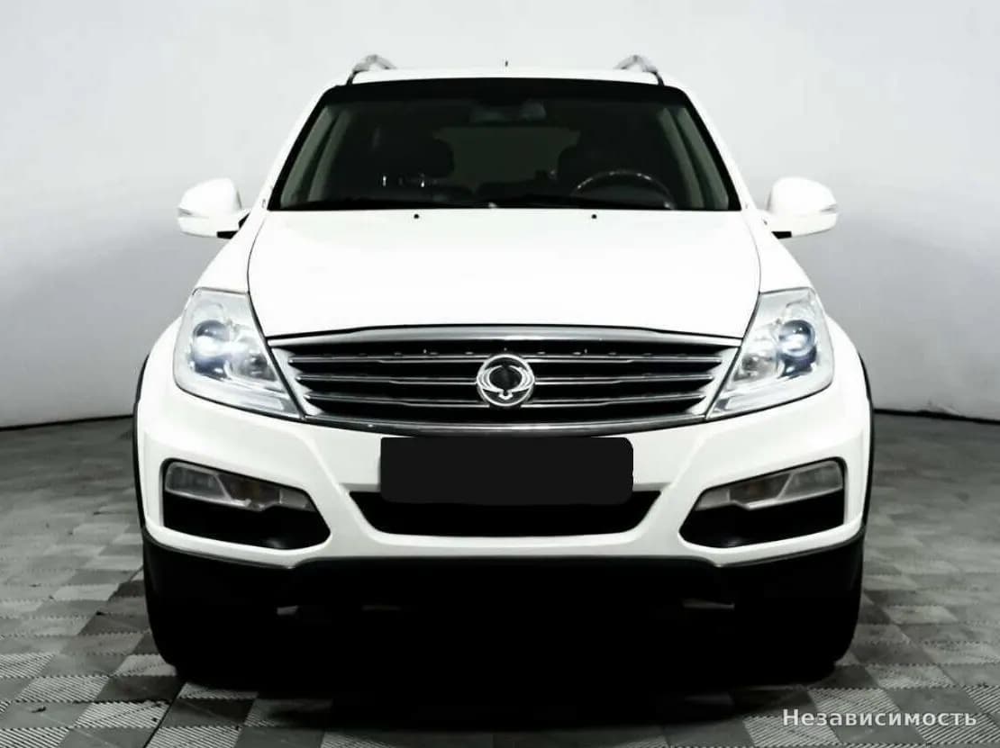 SsangYong Rexton 2013 с пробегом — фото 2