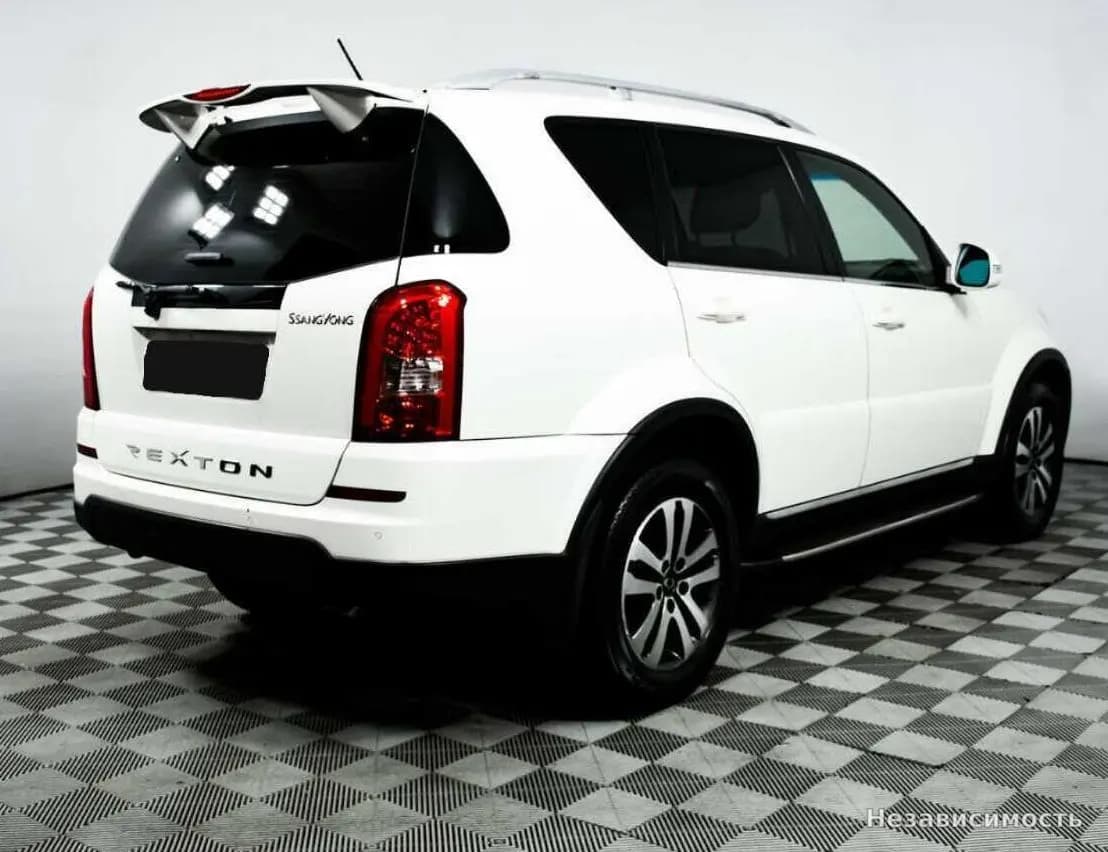SsangYong Rexton 2013 с пробегом — фото 5