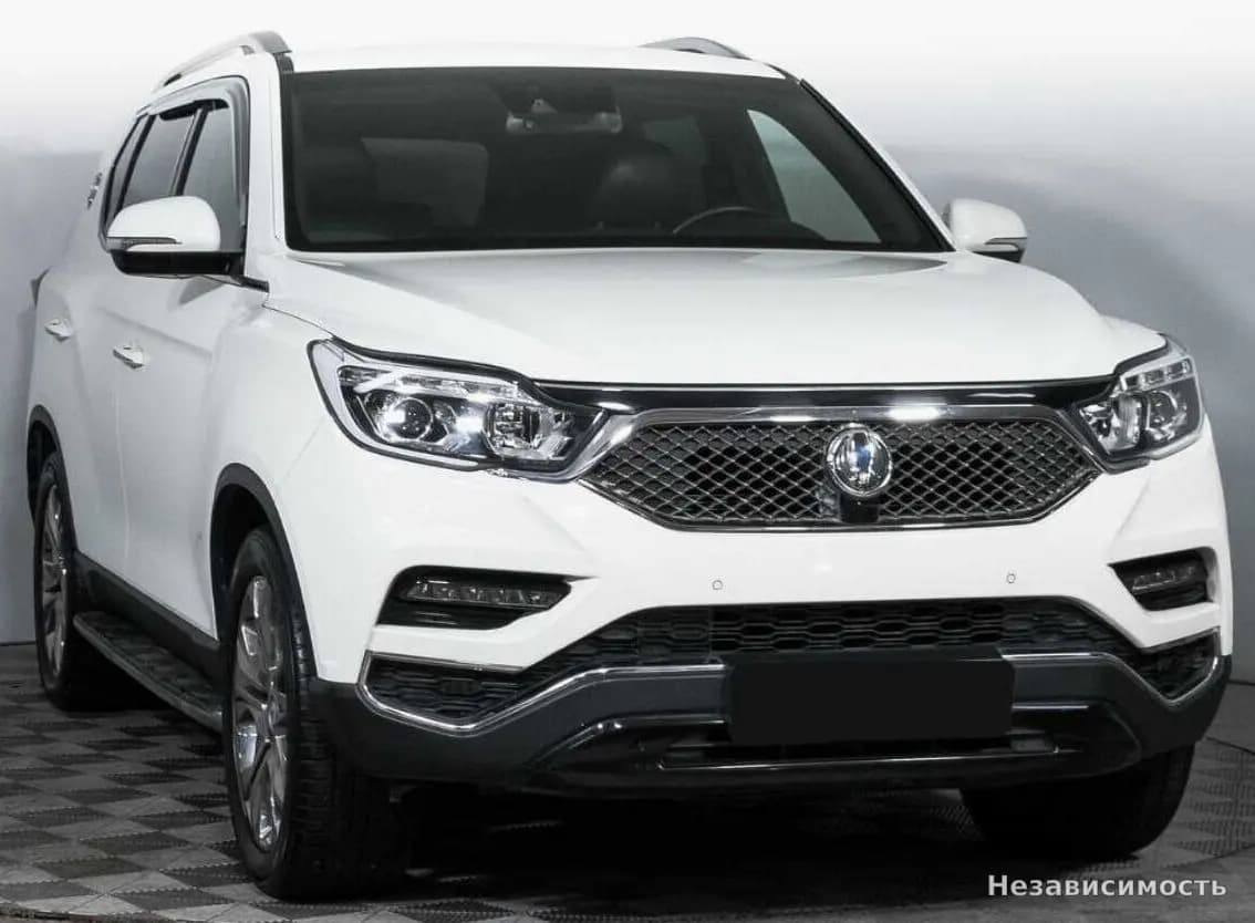 SsangYong Rexton 2018 с пробегом — фото 3