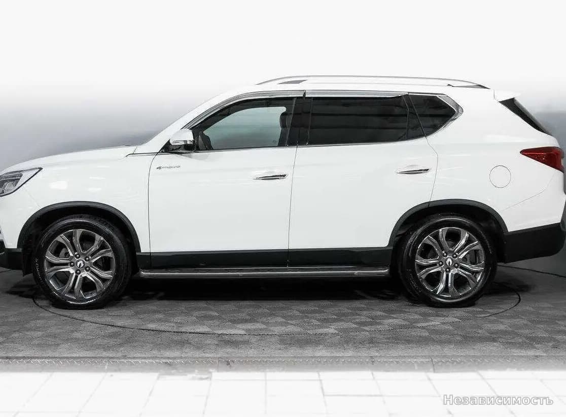 SsangYong Rexton 2018 с пробегом — фото 8