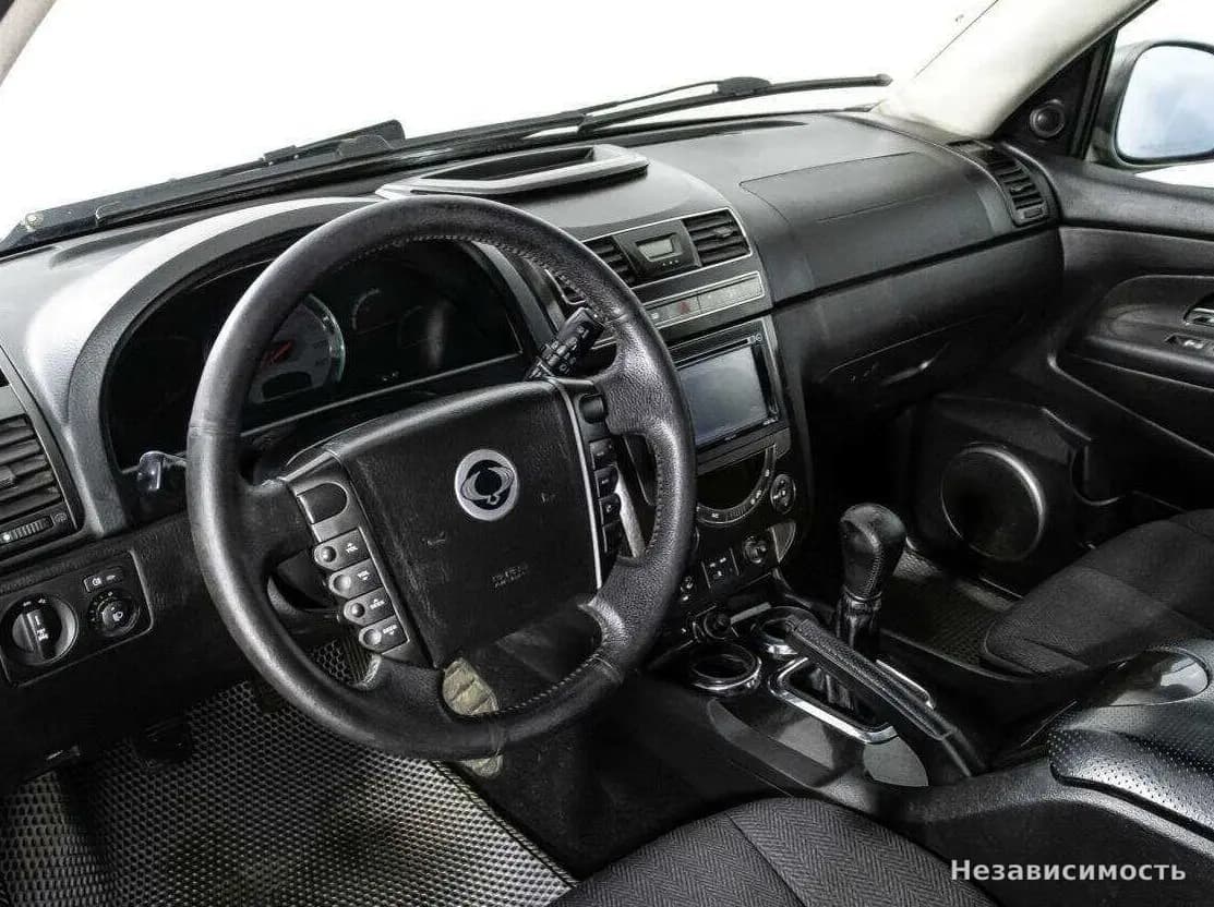 SsangYong Rexton 2013 с пробегом — фото 10