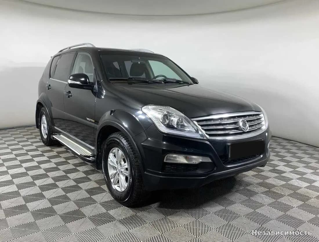 SsangYong Rexton 2012 с пробегом — фото 3