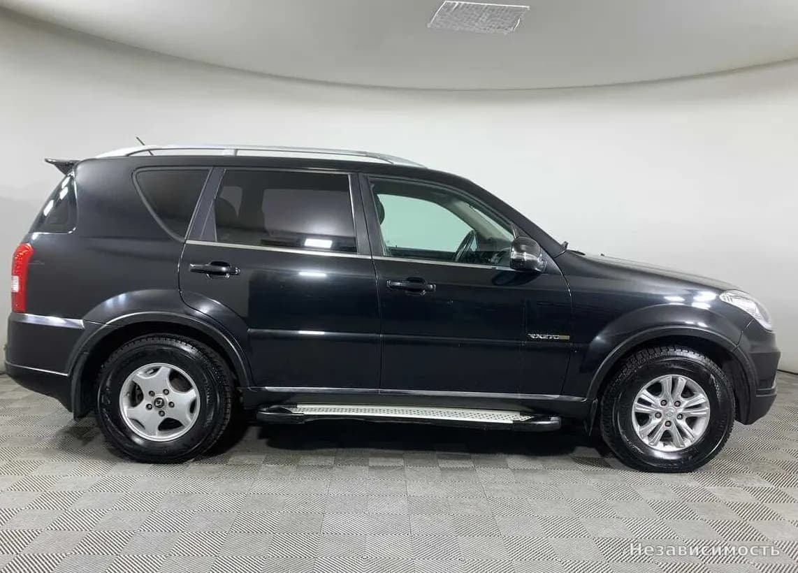 SsangYong Rexton 2012 с пробегом — фото 4