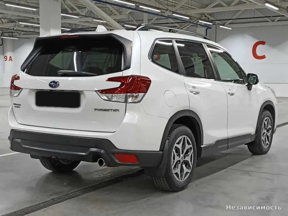 Subaru Forester 2019 с пробегом — фото 5