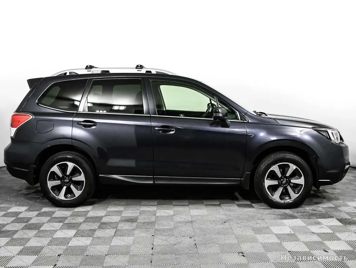 Subaru Forester 2017 с пробегом — фото 4