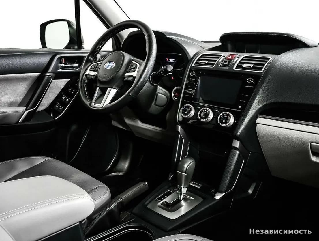 Subaru Forester 2017 с пробегом — фото 9