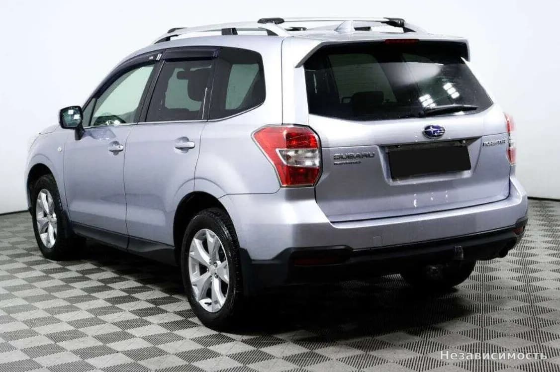 Subaru Forester 2015 с пробегом — фото 7