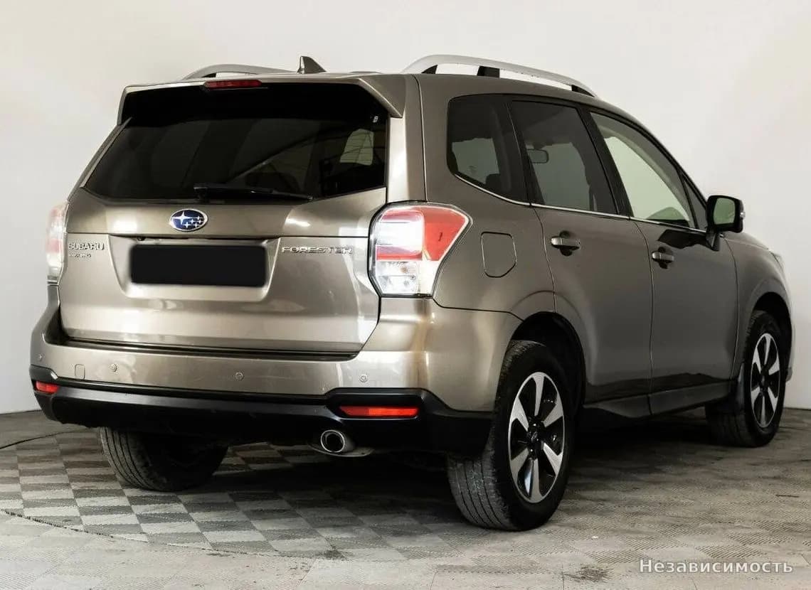 Subaru Forester 2017 с пробегом — фото 5
