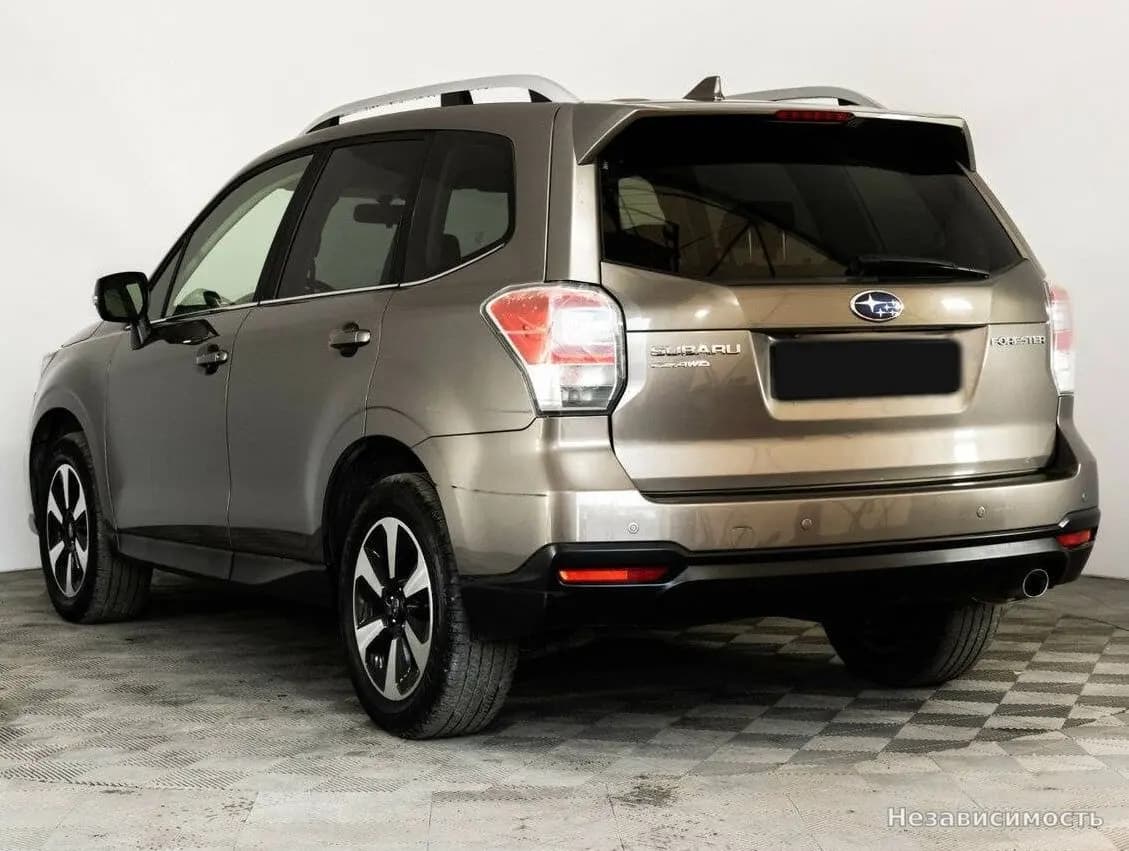 Subaru Forester 2017 с пробегом — фото 7