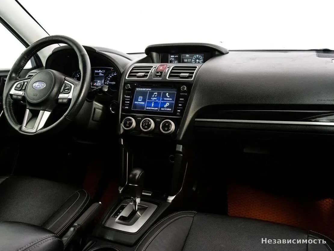 Subaru Forester 2017 с пробегом — фото 9