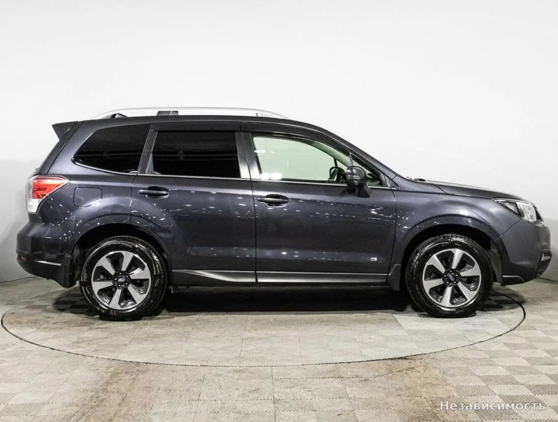Subaru Forester 2018 с пробегом — фото 4