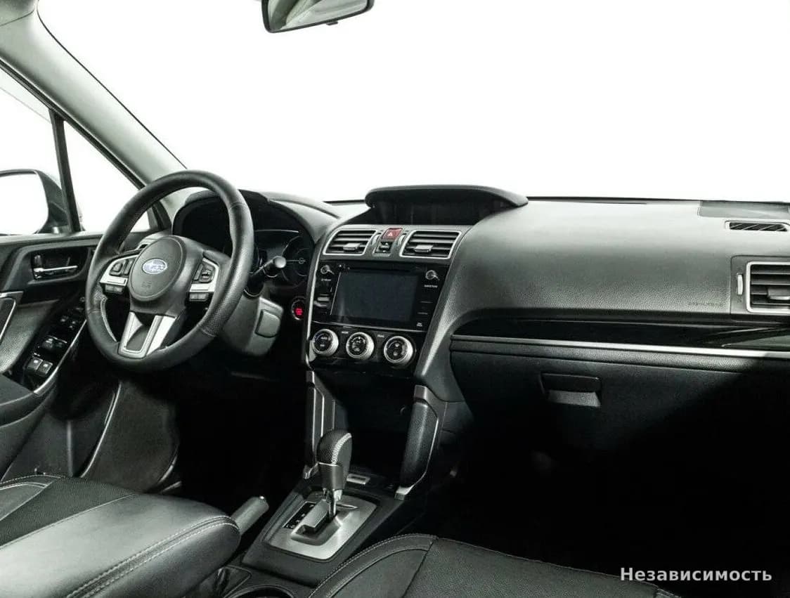Subaru Forester 2018 с пробегом — фото 9