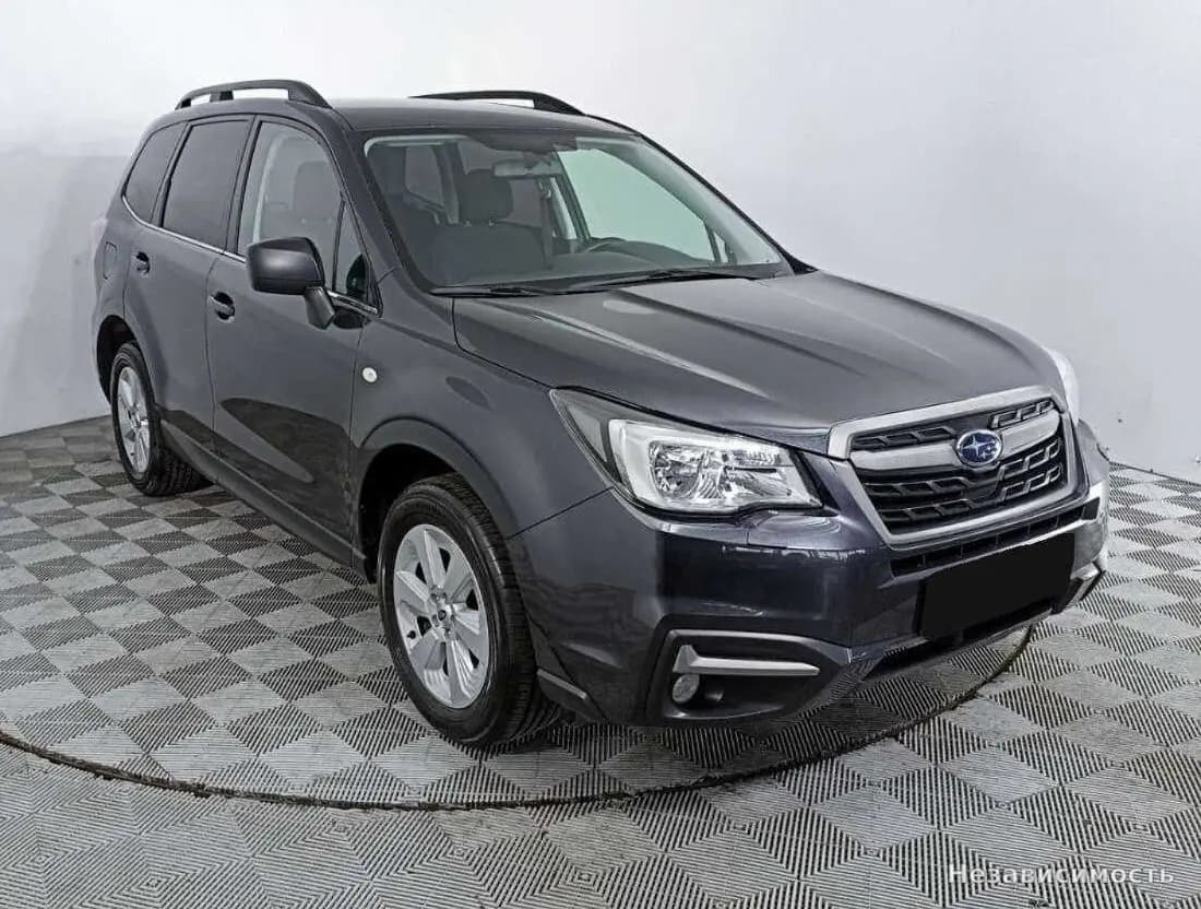 Subaru Forester 2017 с пробегом — фото 3