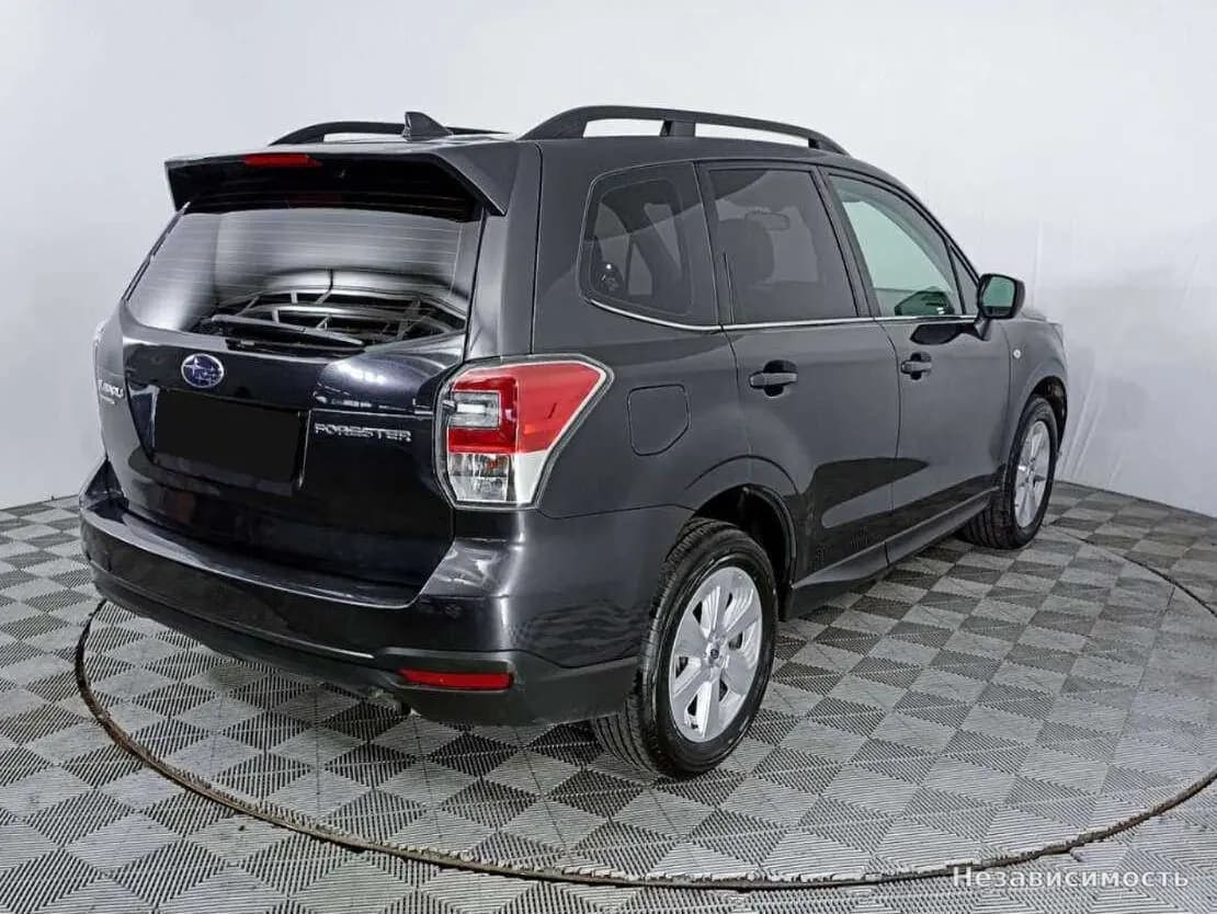 Subaru Forester 2017 с пробегом — фото 5