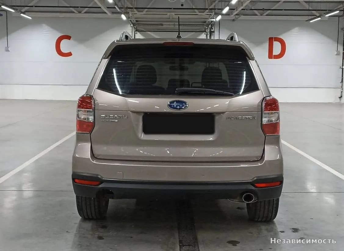 Subaru Forester 2014 с пробегом — фото 6