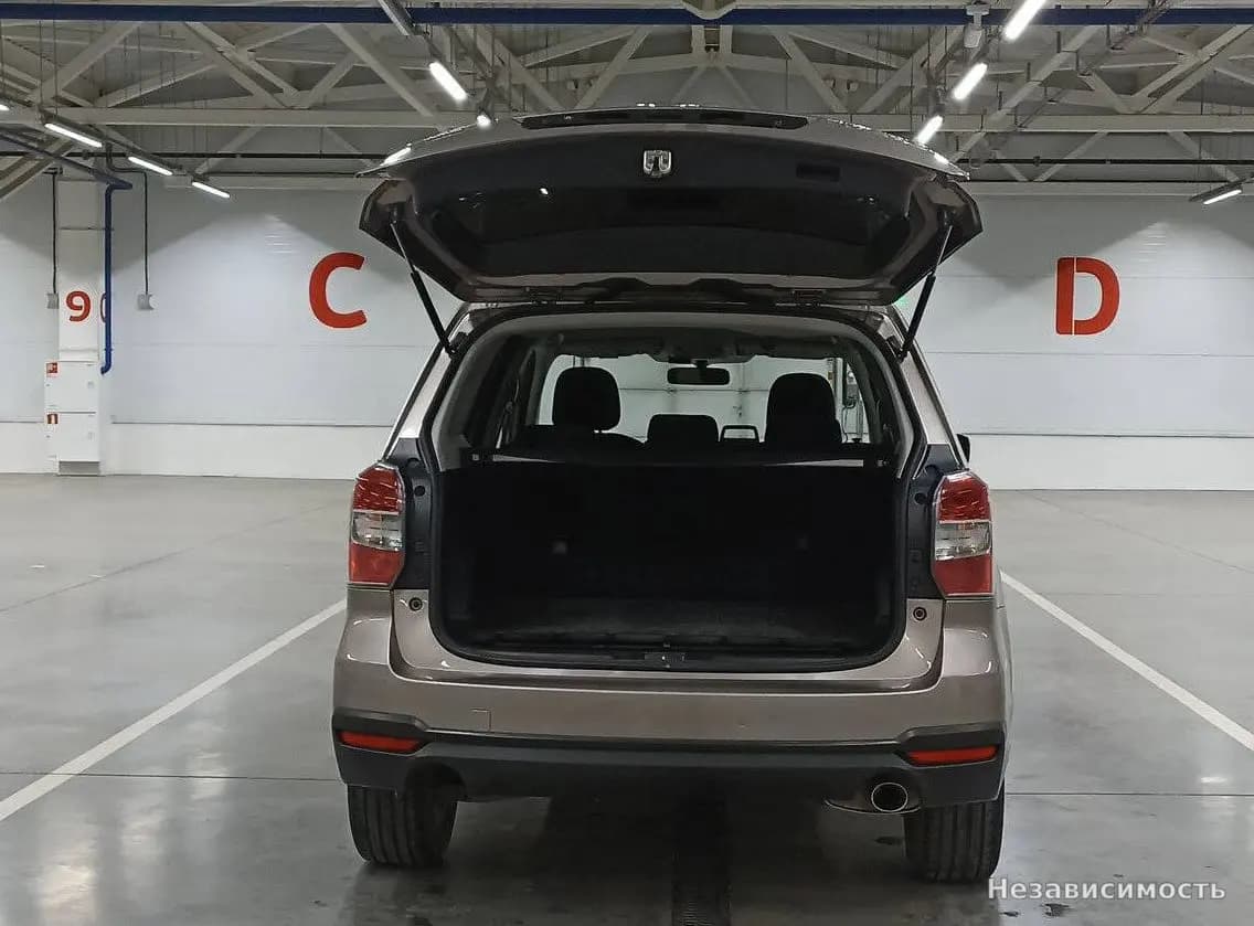 Subaru Forester 2014 с пробегом — фото 10