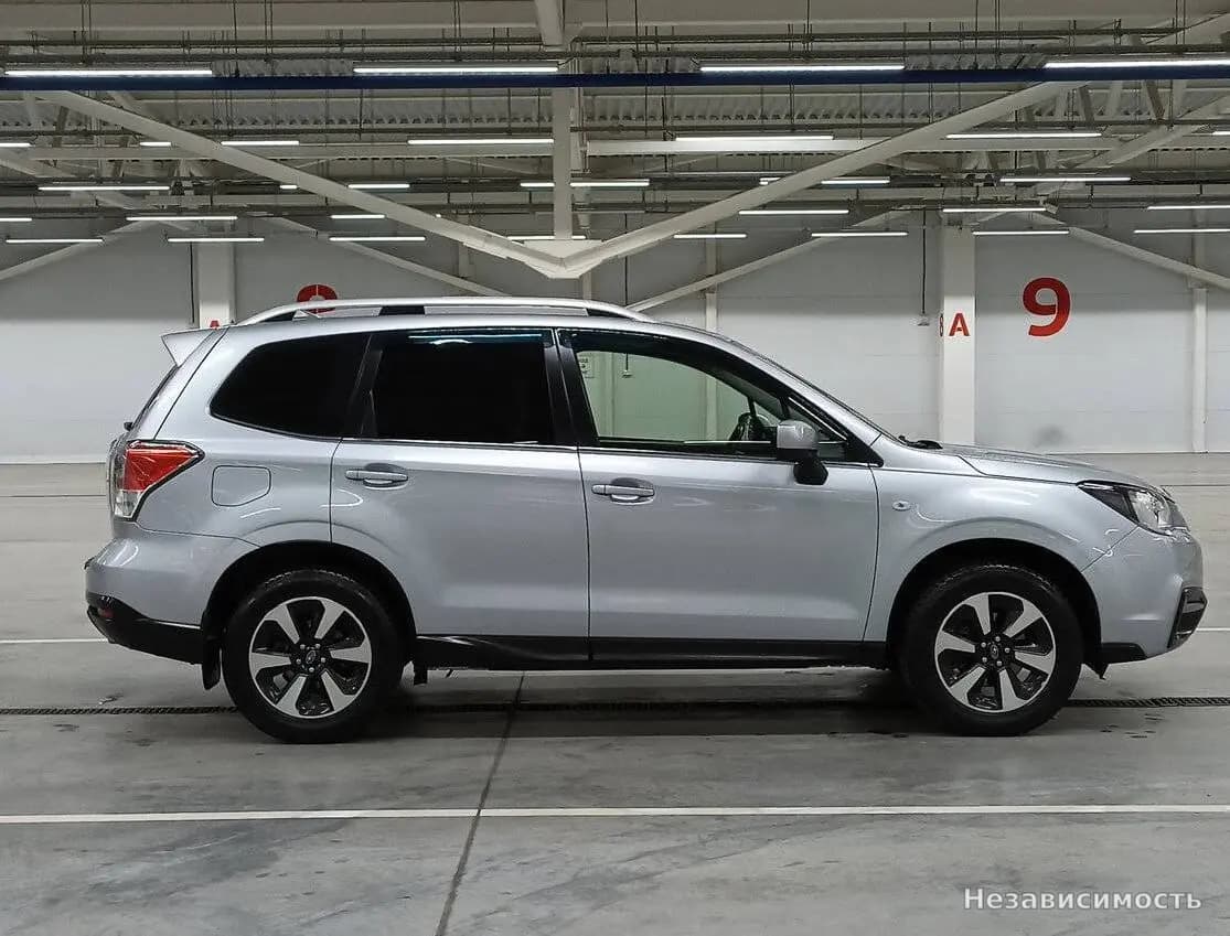 Subaru Forester 2017 с пробегом — фото 4