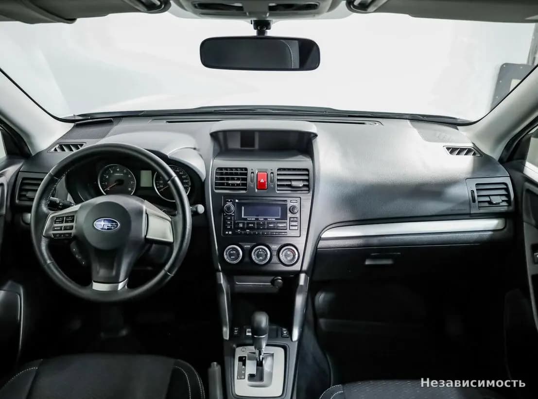 Subaru Forester 2014 с пробегом — фото 9