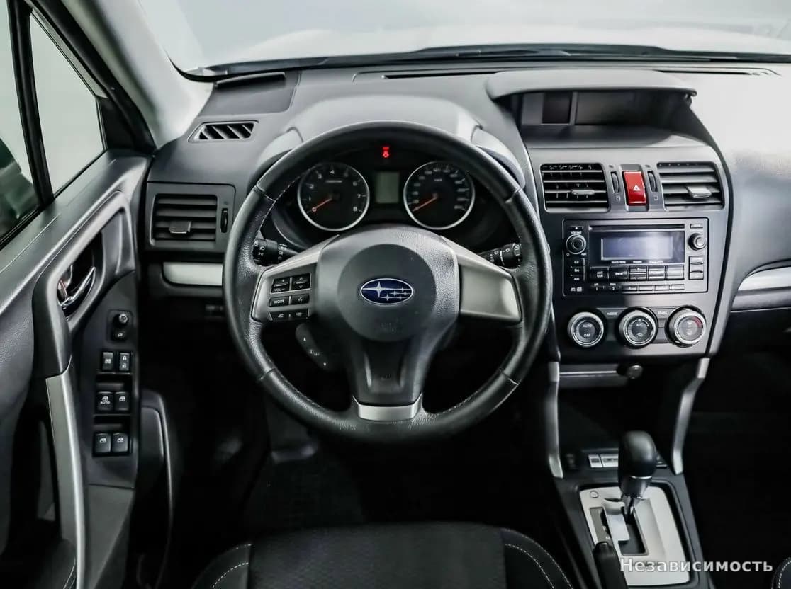 Subaru Forester 2014 с пробегом — фото 10
