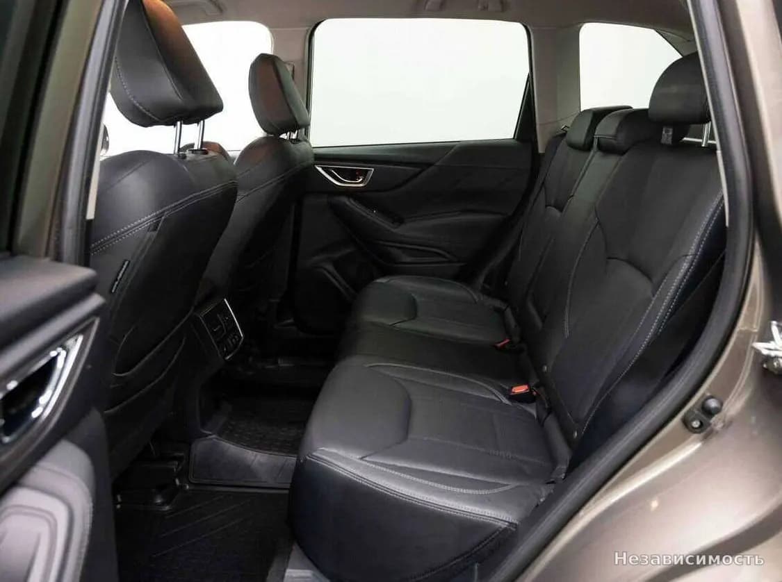 Subaru Forester 2018 с пробегом — фото 9