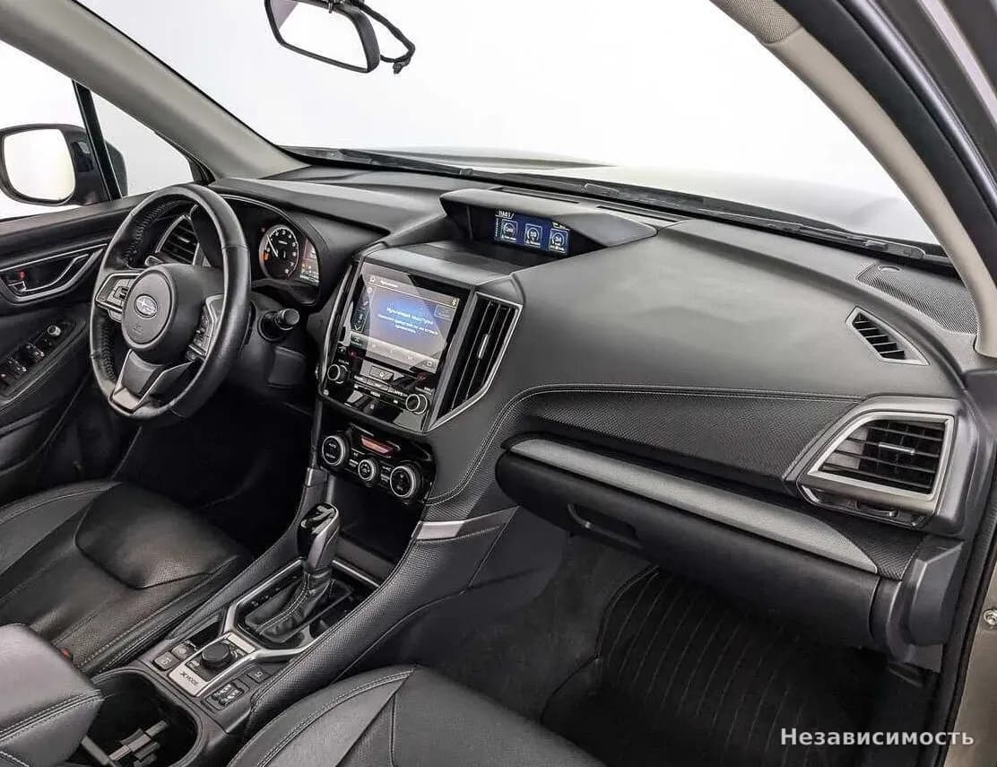 Subaru Forester 2019 с пробегом — фото 9