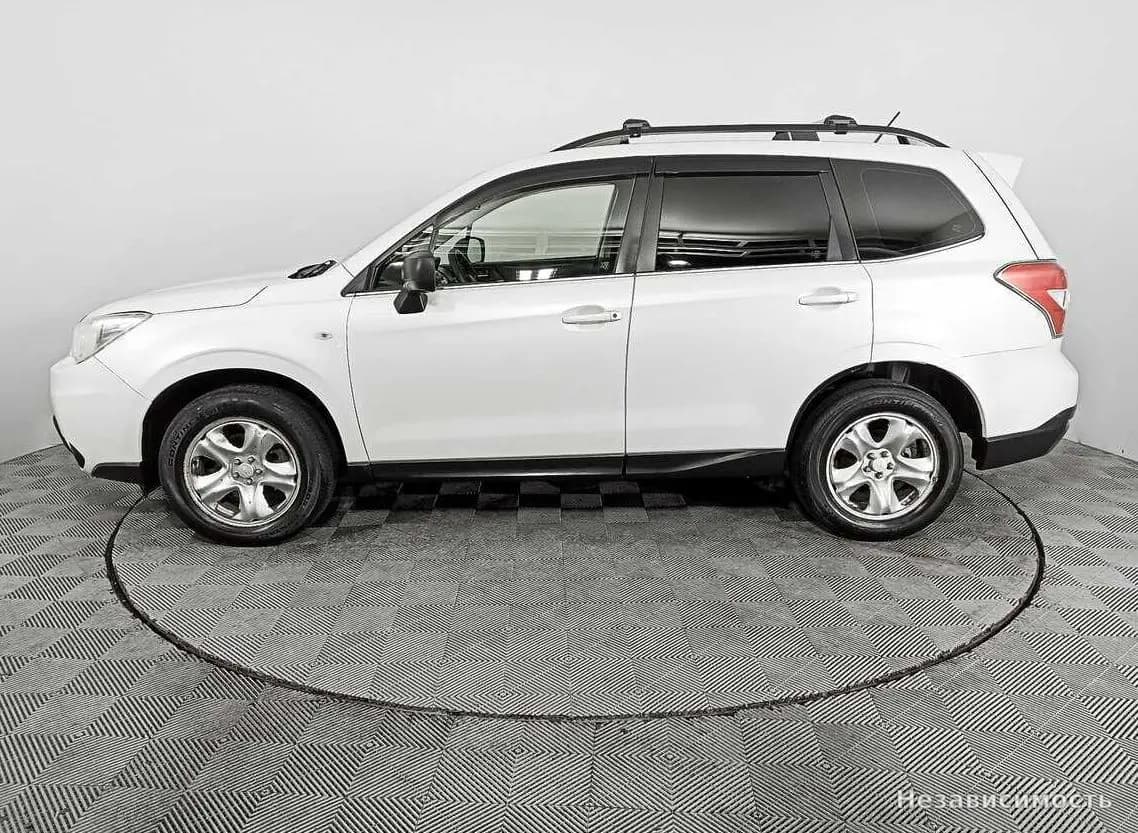 Subaru Forester 2013 с пробегом — фото 8
